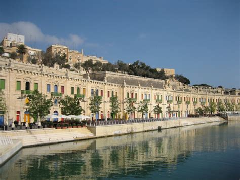 Restaurants at Valletta Waterfront ordered to close to make way for ...