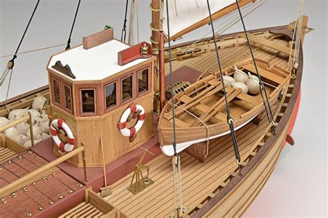 Fifie Scottish Fishing Vessel Model Boat Kit (Amati 1300/09) - Premier Ship Models