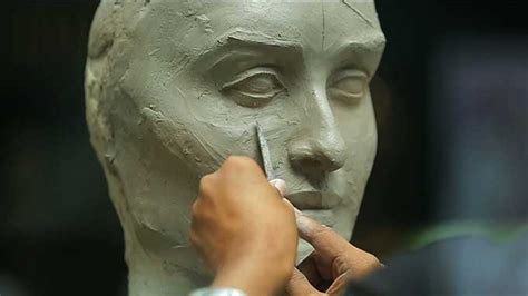 7 Times Kareena Kapoor Rocked The Sculpt Look! | MissMalini