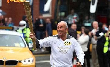 Tony Pulis takes Olympic torch without his famous baseball cap | Metro News