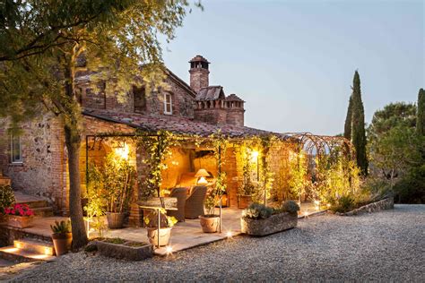 How to Decorate a Tuscan-Style Home