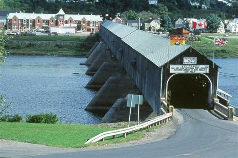 The Hartland Bridge in Hartland, New Brunswick, is the world's longest covered bridge,[3] at ...