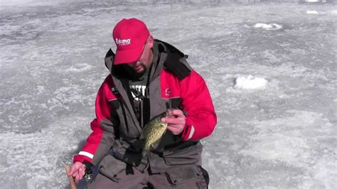 Ice Fishing Silver Lake, New York APRIL 6, 2013 - YouTube