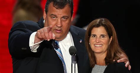 Chris Christie's Wife: He'd Make A Good President - CBS Philadelphia