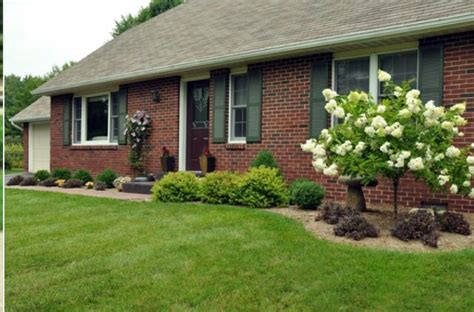 beautiful landscaping red brick house | Landscape ideas front yard curb ...