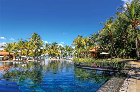 Mauricia Beachcomber Mauritius | The Family Holidays Company