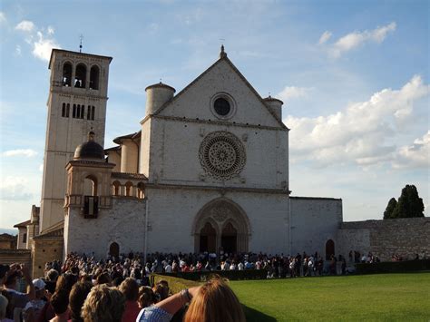 Assisi Cathedral | Ferry building san francisco, Italy tours, Ferry ...