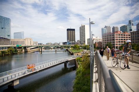 Top Reasons To Visit The Awesome New Schuylkill Banks Boardwalk — Visit ...