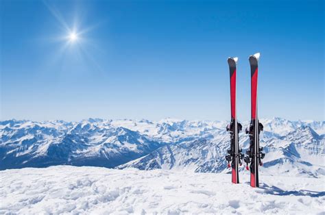 Best Skiing Destinations on the East Coast - Metropolitan Shuttle