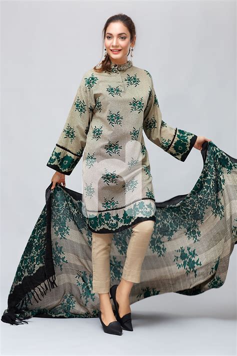 nishat-linen-winter-dresses-collection-2016-2017-un-stitched-fabrics-two-three-piece-suits-9 ...