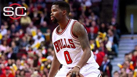 Aaron Brooks agrees to return to Chicago Bulls - ABC7 Chicago