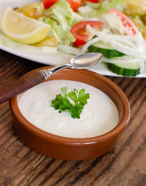 Garlic Mayo Sauce - Quick and Easy Recipe - Flawless Food