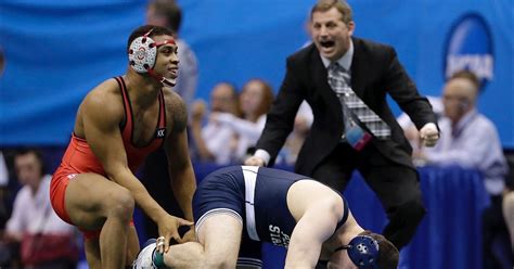 Ohio State wrestling national champions honor late teammate | FOX Sports