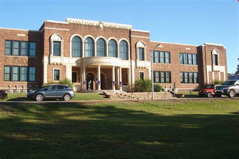 Homer High School - Koch Corporation