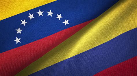 Venezuela Vs Colombia Flag - Redesigning the flags of Colombia, Ecuador ...