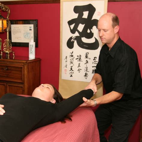 CHINESE 1 - Yo's Clinic - Chinese Massage, Acupressure, Reflexology ...