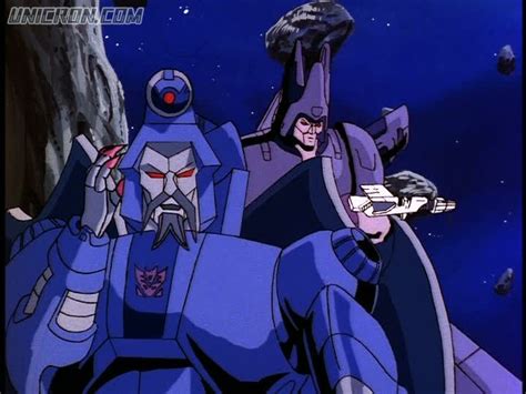 Transformers Generation 1 Cyclonus - Unicron.com