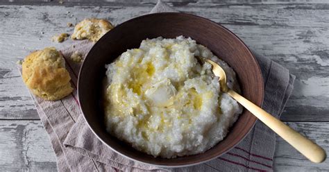 Grits: Types, Nutrition, Benefits, and Recipes