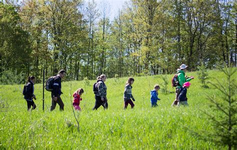 Kids Hikes – Caledon Hills Bruce Trail Club