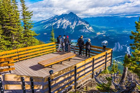 Banff Holidays 2024 / 2025 - Alberta, Canada