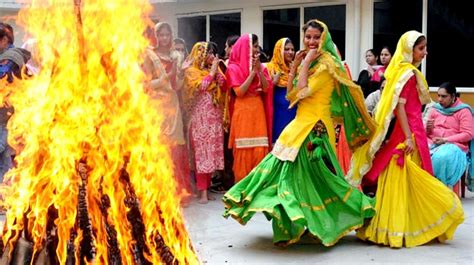 Lohri 2016: 5 rituals that mark Lohri celebrations | India.com