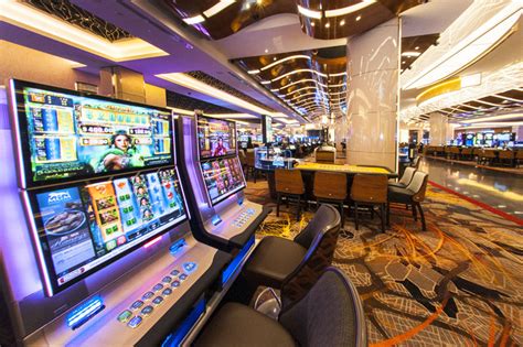 [Photos] MGM National Harbor casino opens its massive doors - Metro Weekly