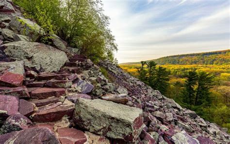 Rock Climbing Devil’s Lake: The Midwest’s Best Backyard Crag