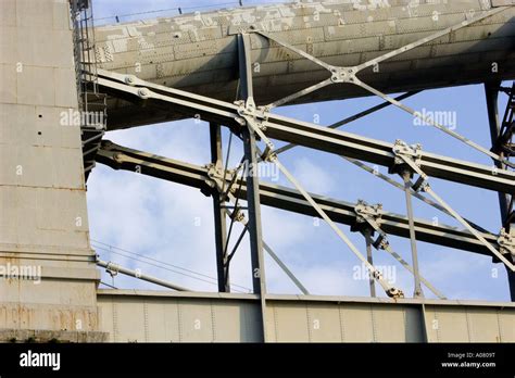 Detail of the Royal Albert Bridge, Saltash, Cornwall Stock Photo - Alamy