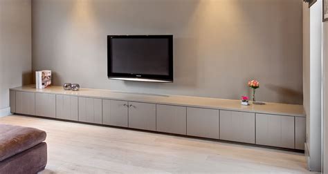 Low level units | Woonkamerkasten, Huis interieur, Binnenhuisarchitect