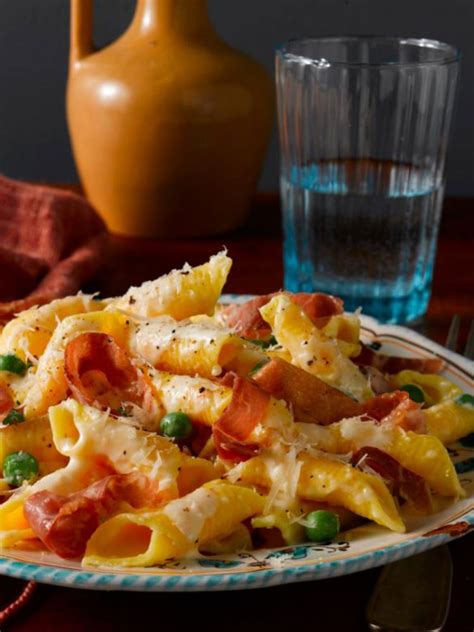 Garganelli Prosciutto Pasta with Peas - Prosciutto Di Parma