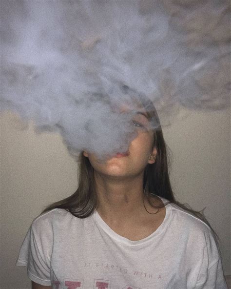 25+ Aesthetic Pics Of Girls Smoking | IwannaFile