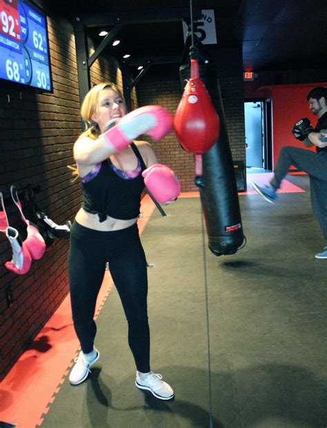 Getting Fit with 9Round Kickboxing - Sweet Sauce Blog