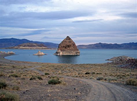 Fishing at Pyramid Lake in Nevada 2024-2025 - Rove.me