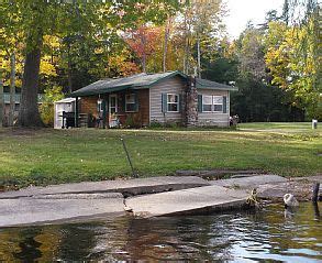 Pictured Rocks Cabins