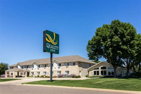 Quality Inn & Suites Marshall, MN - See Discounts