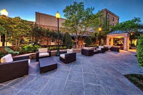 HILTON GARDEN INN NEW ORLEANS CONVENTION CENTER $114 ($̶1̶2̶9̶) - Updated 2018 Prices & Hotel ...