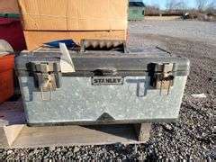 Stanley Black Tool Box & Contents - Baer Auctioneers - Realty, LLC