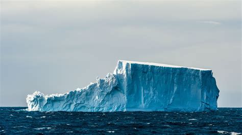 Download Nature Iceberg 4k Ultra HD Wallpaper