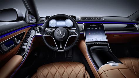 In a Class of Its Own: New Mercedes-Benz S-Class Sports Next-Gen AI ...