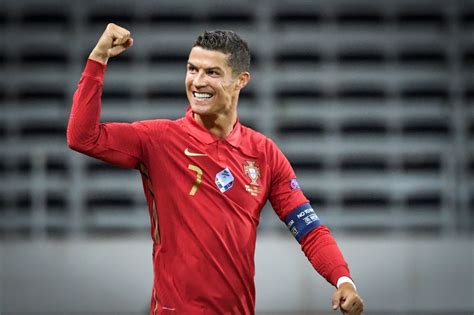 Cristiano Ronaldo scores 100th goal for Portugal | Daily Sabah