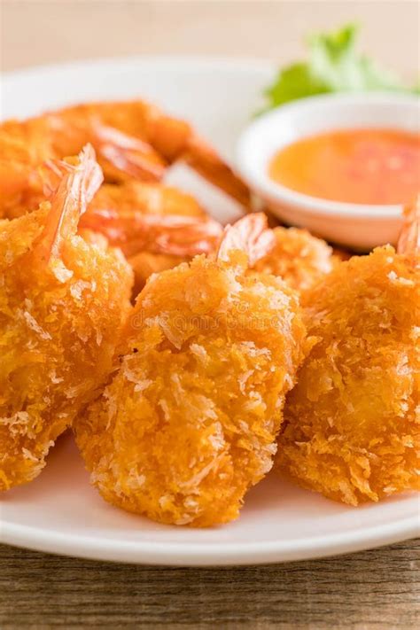 Deep fried shrimp stock image. Image of meal, crispy - 109723107