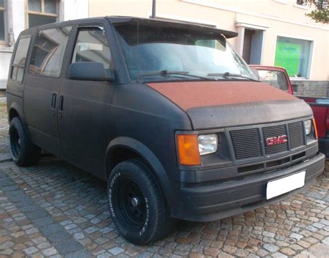 Buy > 2000 gmc safari van > in stock