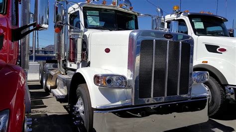 Tour of the Trucks at Rush Peterbilt in Sylmar Ca. - YouTube