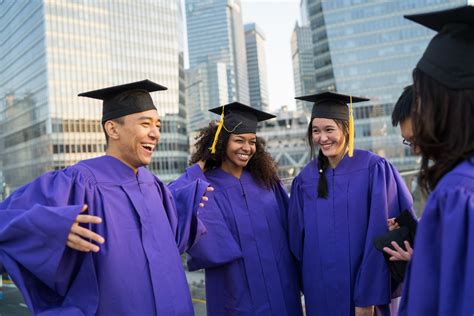 NYU Alumni Reflect on Their Nontraditional Paths - MEET NYU