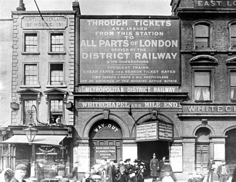 A Quick History of Whitechapel District in London - Discover Walks Blog