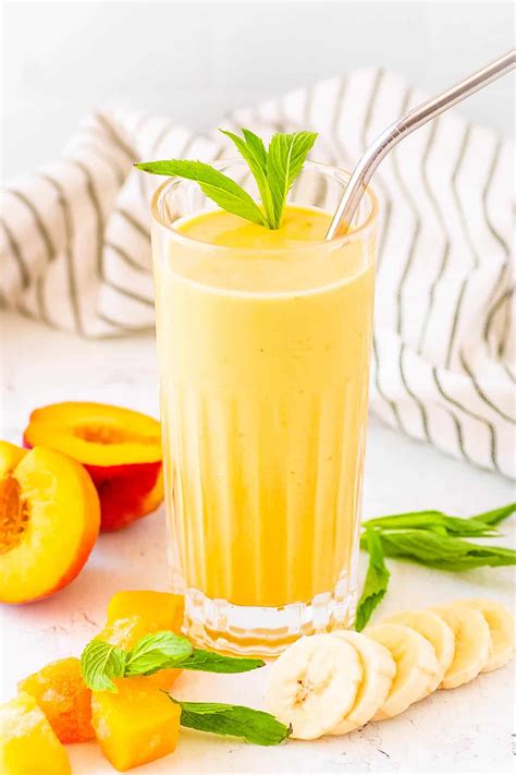 Banana Peach Smoothie — JINZZY