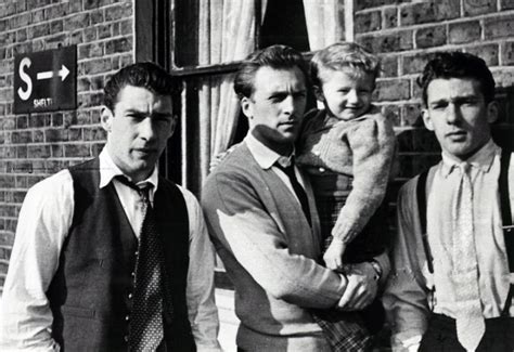 The Kray Twins: Rare and Unseen Pictures of Notorious London Gangsters ...