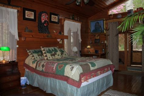 Sleeping Dog Cabin Rentals Bryson City cabins are all Pet Friendly Cabins and very affordable ...