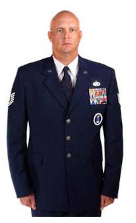 Proper wearing of the enlisted semi-formal uniform > Dyess Air Force Base > News