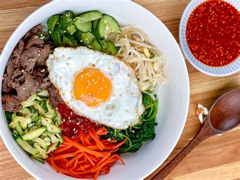 Classic Korean Bibimbap - delight